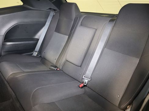 Used 2015 Dodge Challenger R/T Scat Pack RWD image 10