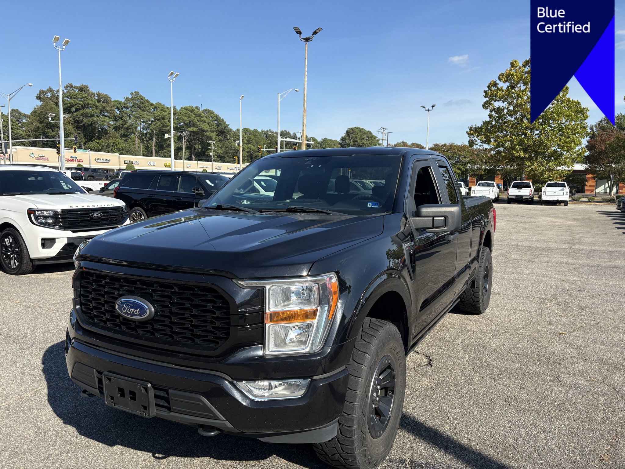 Used 2021 Ford F150 XL w/ Equipment Group 101A High AWD/4WD image 1