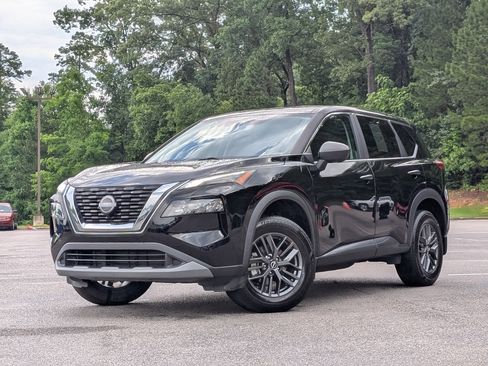 Used 2023 Nissan Rogue S FWD image 4