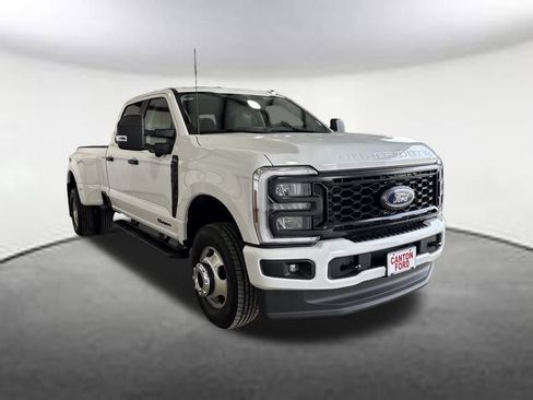 New 2026 Ford F350 XL w/ STX Appearance Package image 7