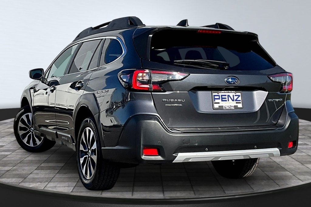 Used 2024 Subaru Outback Limited AWD/4WD image 4