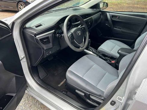 Used 2014 Toyota Corolla L FWD image 8
