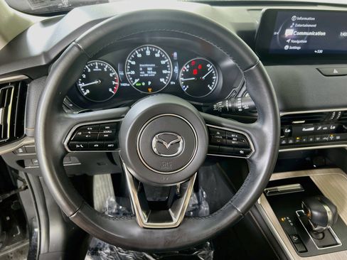 Used 2024 MAZDA CX-90 3.3 Turbo w/ Preferred Plus AWD/4WD image 11
