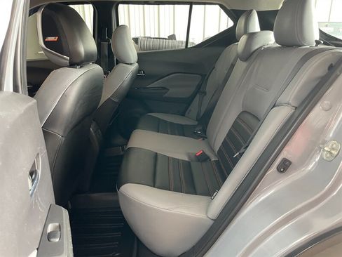 Used 2021 Nissan Kicks SR w/ SR Premium Package FWD image 16