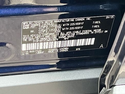 Used 2025 Toyota RAV4 XLE image 30