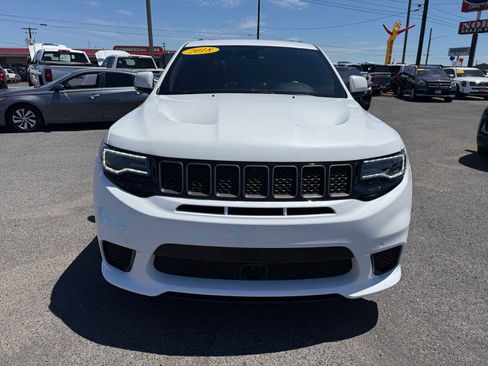Used 2018 Jeep Grand Cherokee Trackhawk AWD/4WD image 2