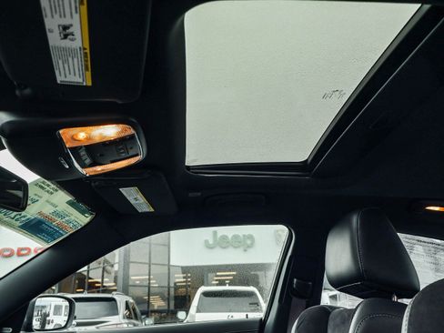 Used 2022 Dodge Charger R/T w/ Plus Group image 8