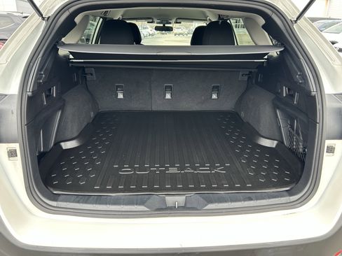 Used 2023 Subaru Outback Premium image 24