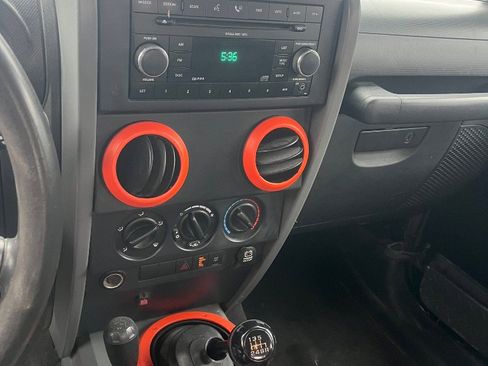 Used 2007 Jeep Wrangler X image 9