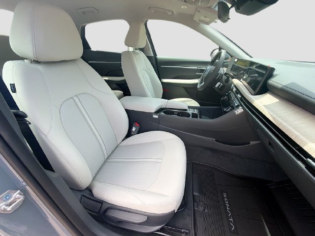 New 2026 Hyundai Sonata Blue FWD image 27