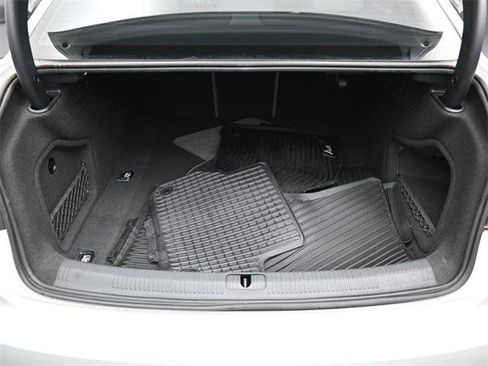 Used 2019 Audi A4 2.0T Premium Plus image 33