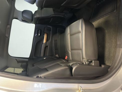 Used 2015 Chevrolet Silverado 2500 LTZ AWD/4WD image 17