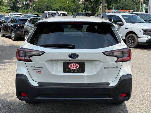 Certified 2024 Subaru Outback Premium AWD/4WD image 9