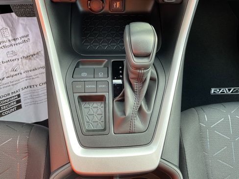 New 2025 Toyota RAV4 XLE w/ Convenience Package image 19
