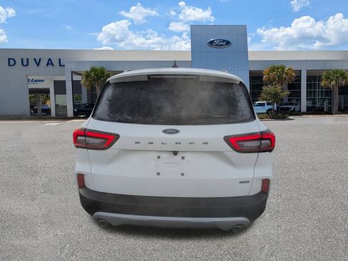New 2026 Ford Escape SE image 5
