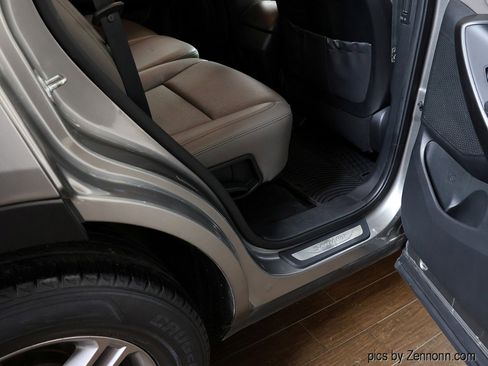 Used 2017 Hyundai Santa Fe Sport image 32