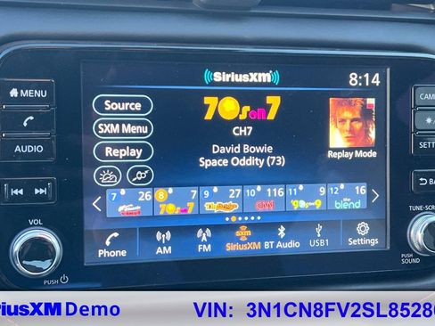 Used 2025 Nissan Versa SR w/ Trunk Package image 29