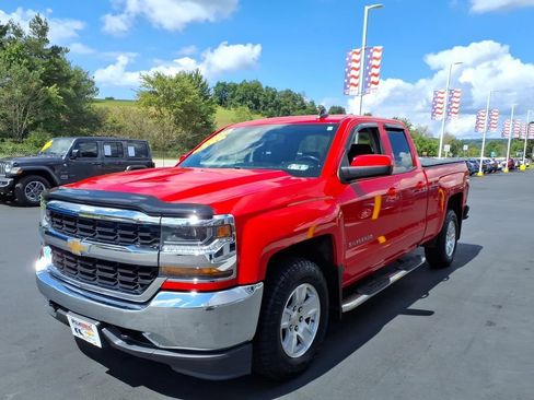 Used 2018 Chevrolet Silverado 1500 LT AWD/4WD image 4