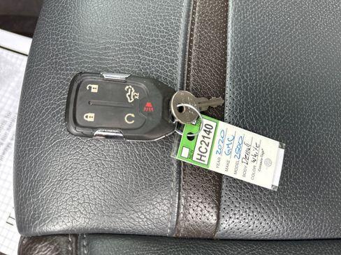 Used 2020 GMC Sierra 2500 Denali w/ Technology Package image 29