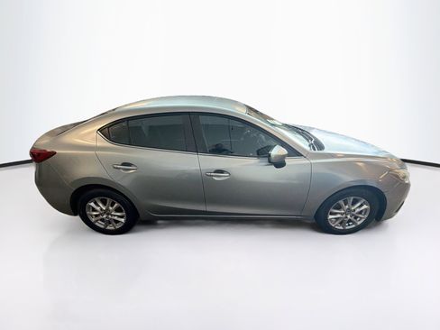 Used 2016 MAZDA MAZDA3 i Sport w/ Preferred Equipment Package FWD image 10