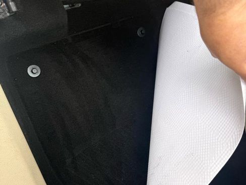 Used 2016 Volkswagen Tiguan SE image 55