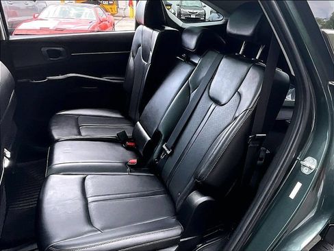 Used 2023 Kia Sorento S w/ Panoramic Sunroof Package AWD/4WD image 14