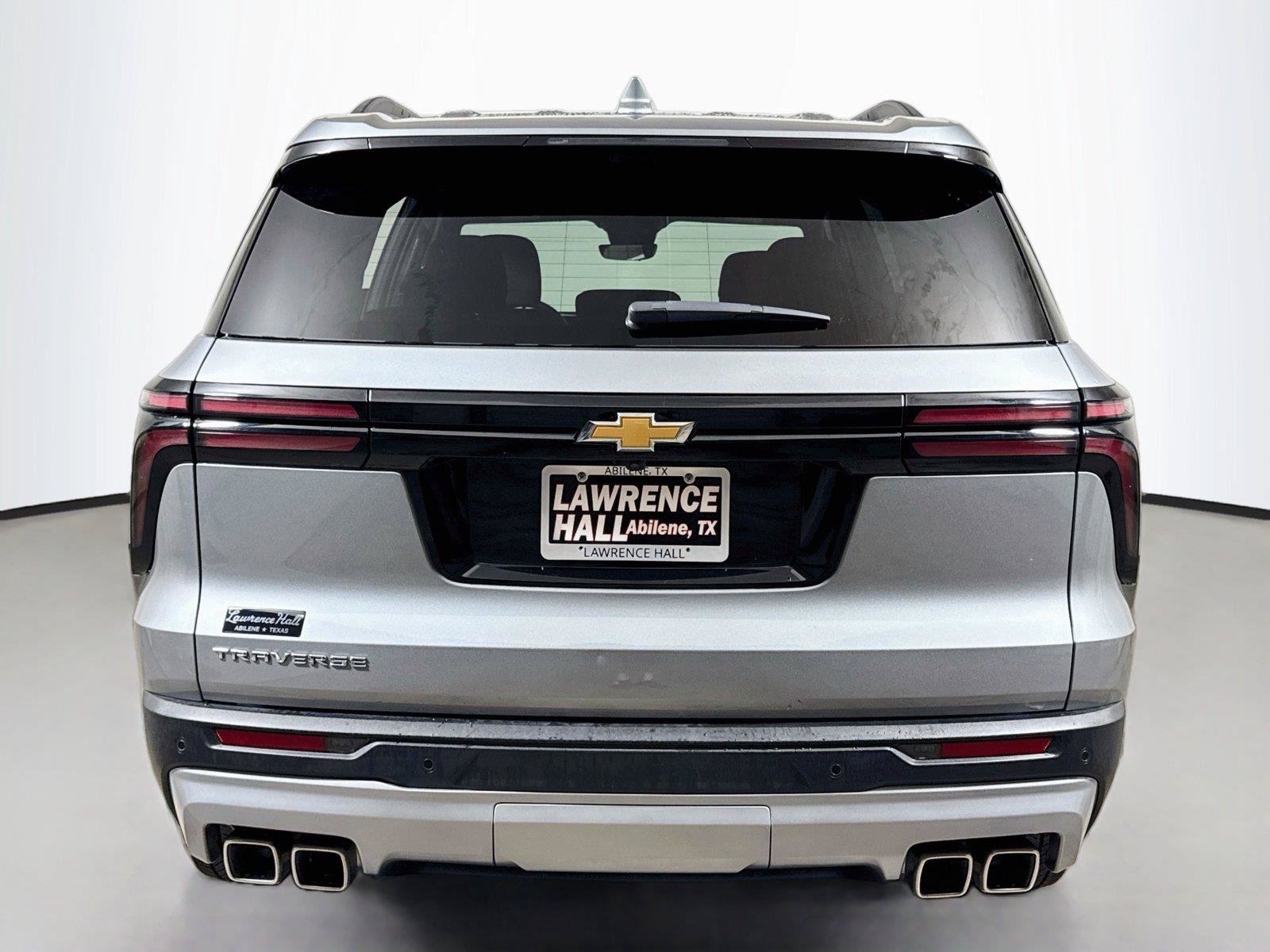 Certified 2026 Chevrolet Traverse LT w/ Driver Confidence Package FWD image 5