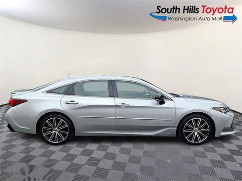 Certified 2020 Toyota Avalon XSE image 7