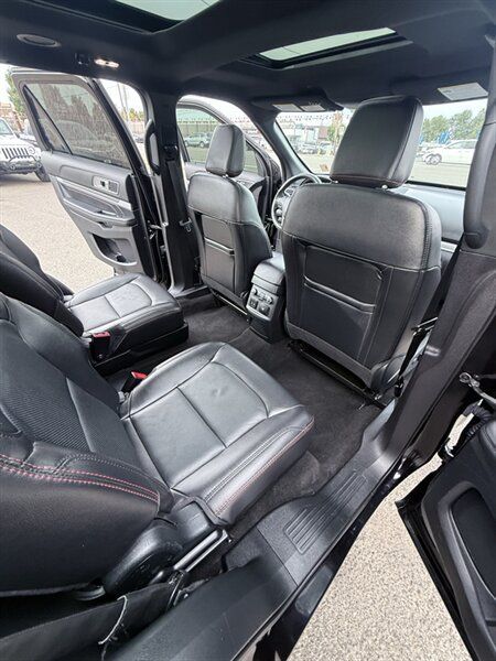 Used 2019 Ford Explorer Sport w/ Equipment Group 401A AWD/4WD image 31