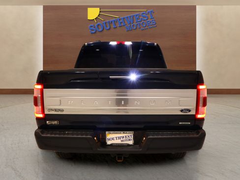 Used 2022 Ford F150 Platinum image 3
