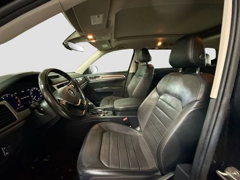 Used 2018 Volkswagen Atlas SEL Premium image 22