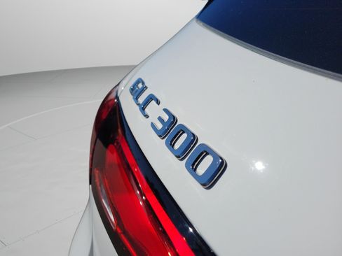 Certified 2026 Mercedes-Benz GLC 300 image 30