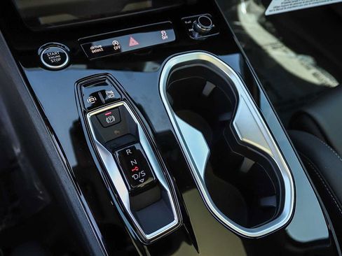 New 2026 Audi A6 Premium Plus AWD/4WD image 24