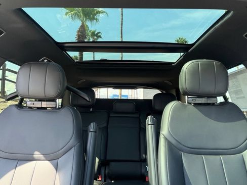 New 2026 Land Rover Range Rover SE AWD/4WD image 8