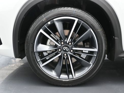 New 2025 INFINITI QX55 Luxe w/ Cargo Package image 11