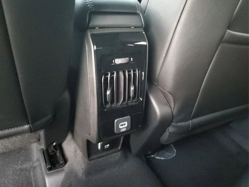 New 2026 Jeep Compass Latitude AWD/4WD image 13