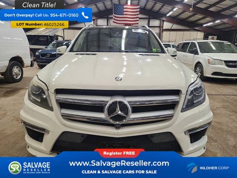 Used 2013 Mercedes-Benz GL 550 4MATIC w/ Driver Assistance Pkg image 7