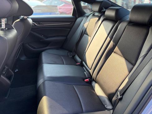 Used 2021 Honda Accord Sport image 12