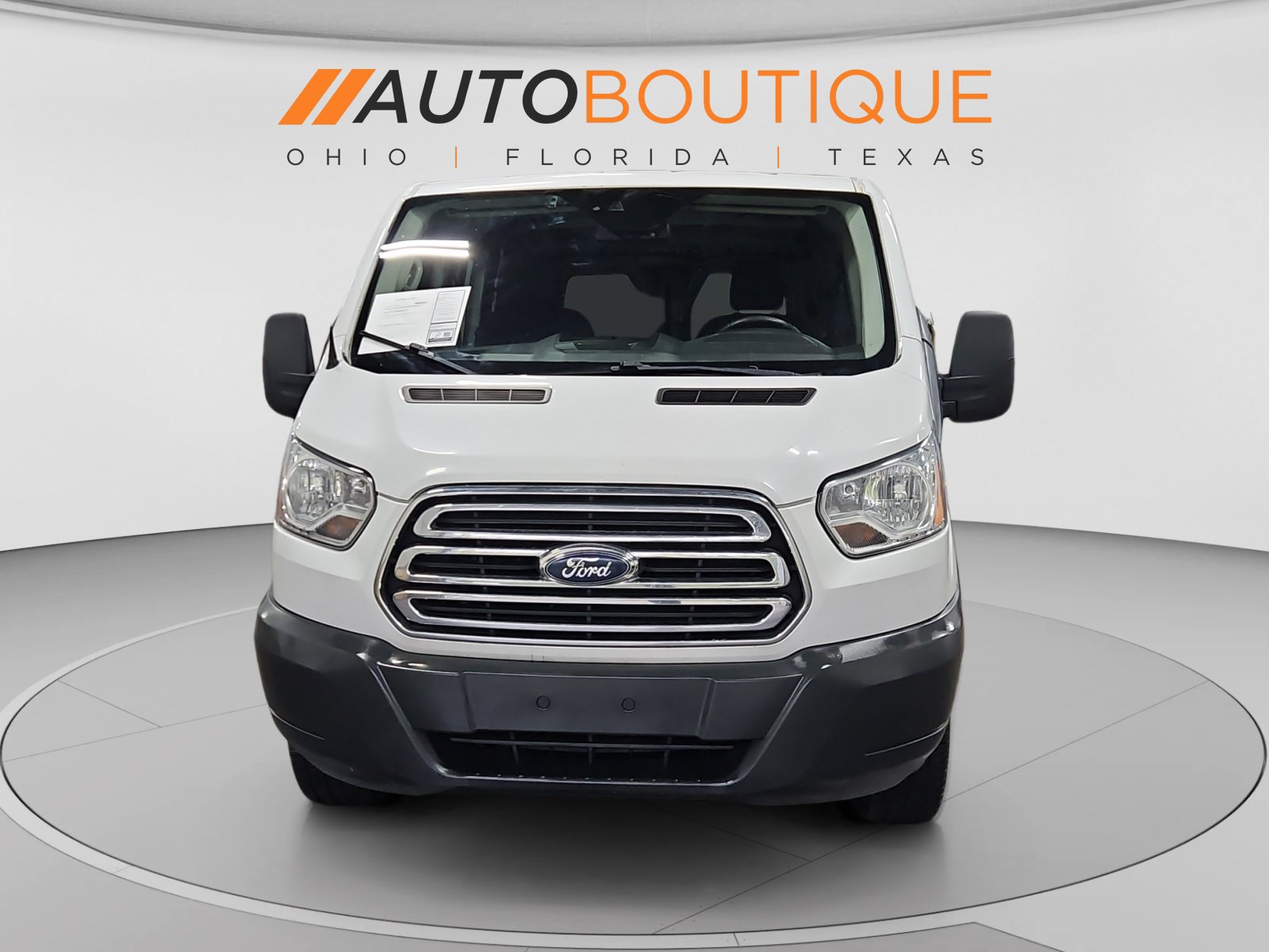 Used 2018 Ford Transit 250 130 Low Roof w/ Exterior Upgrade Package RWD image 8