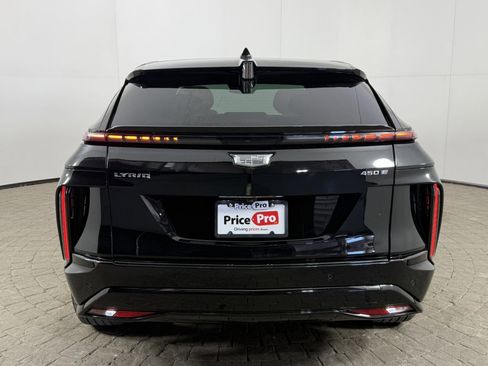 Used 2024 Cadillac Lyriq Sport RWD image 6