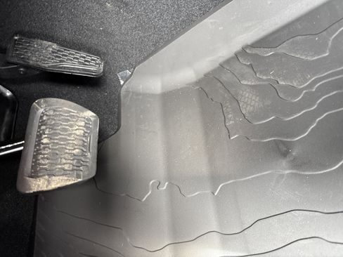 New 2026 Jeep Gladiator Mojave image 15