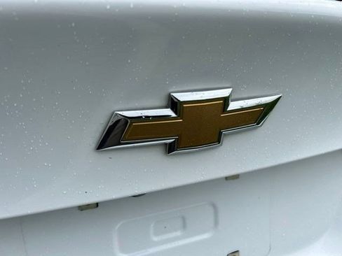Used 2023 Chevrolet Malibu LT FWD image 49