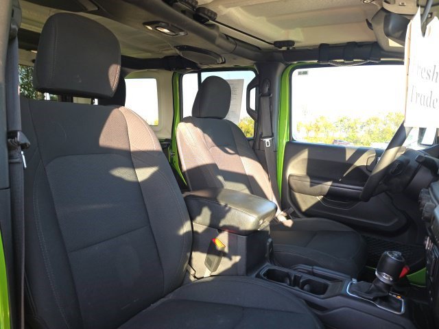Used 2018 Jeep Wrangler Unlimited Sport S AWD/4WD image 13