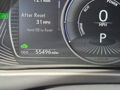 Used 2022 Lexus UX 250h AWD/4WD image 22