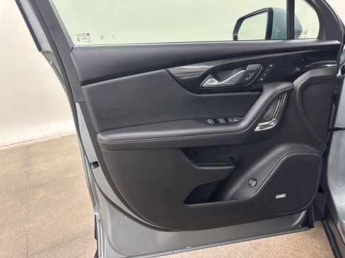 Certified 2024 Chevrolet Blazer RS w/ Driver Confidence II Package image 32