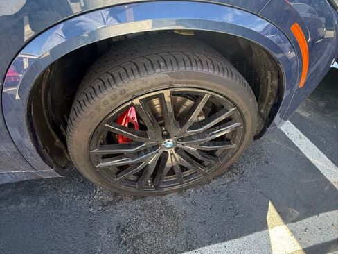 Used 2023 BMW X5 xDrive40i w/ M Sport Package image 10