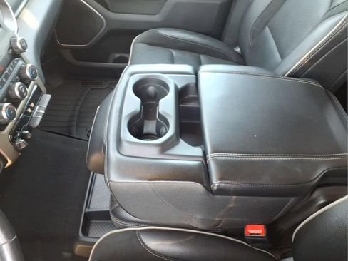Used 2019 RAM 1500 Laramie AWD/4WD image 14