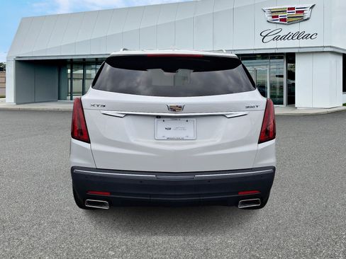 Certified 2023 Cadillac XT5 Luxury AWD/4WD image 4