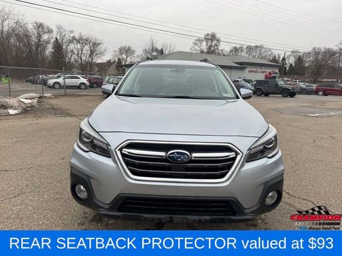 Used 2018 Subaru Outback 3.6R Limited image 9