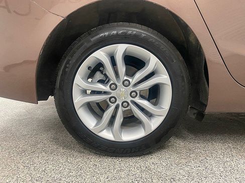 Used 2019 Chevrolet Cruze LS w/ LS Convenience Package image 28
